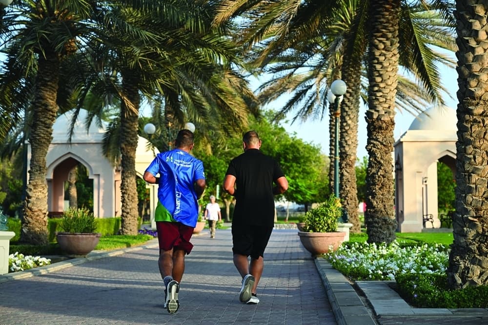 المتنزهات والمماشي في رمضان .. بيئة اجتماعية ورياضية تعزز جودة الحياة