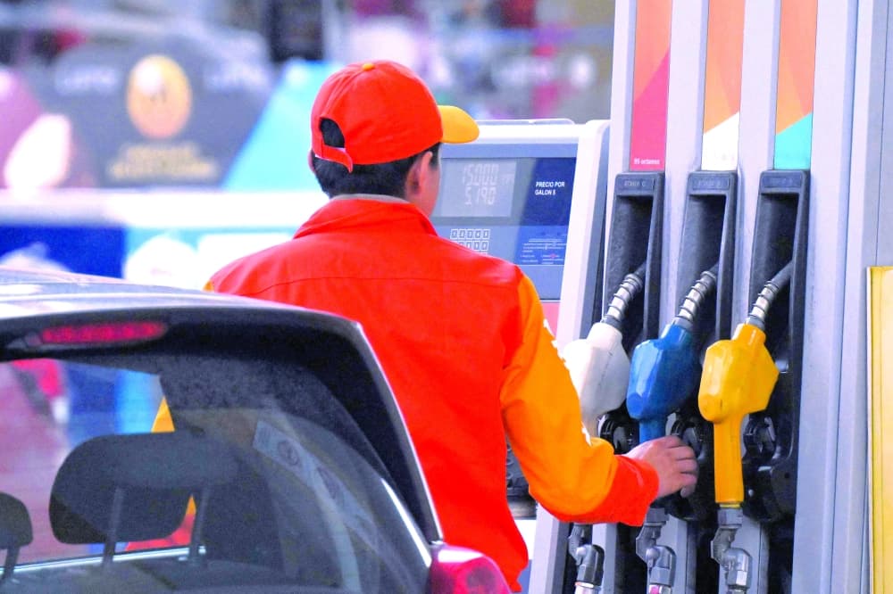 "سنجني الكثير من المال".. تباهي ترامب بجنون أسعار النفط يثير غضب مشرعين