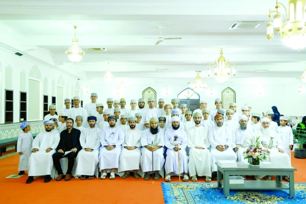ختام مسابقة حفظ وتلاوة القرآن الكريم لمؤسسة محمد البرواني الخيرية بمسقط
